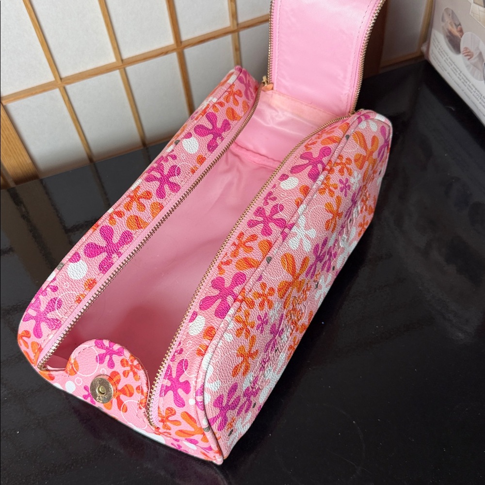 SpongeBob by Truly Cosmetic Bag - Picture 2 of 3